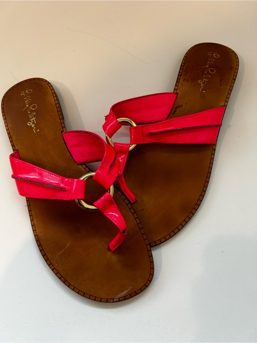 Lilly Pulitzer Hot Pink Leather Ring-Detail Thong Sandals